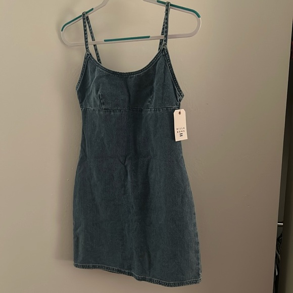 Billabong: Jean Dress: Size Small: New With Tag: Rip in the back! - Picture 1 of 5